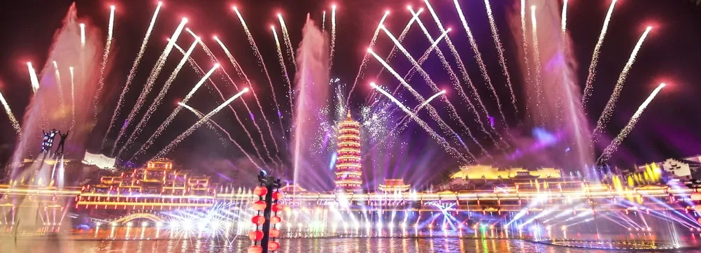 La Gondola Rossa International Aquatic Show - Water Performances